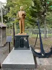 龍宮神社の像