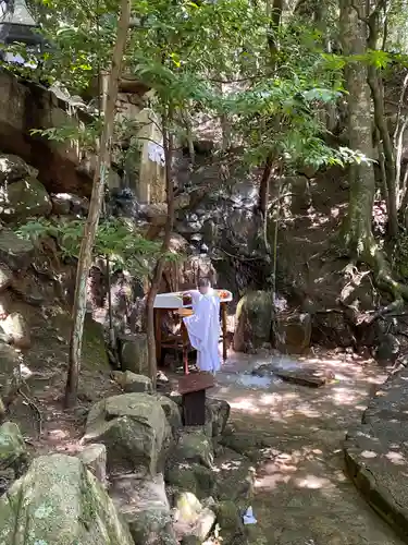 最上稲荷山妙教寺(岡山県)