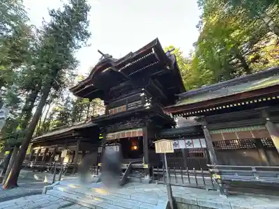 諏訪大社下社春宮(長野県)