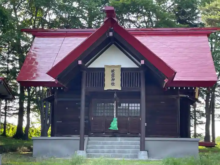 芭露神社の本殿・本堂