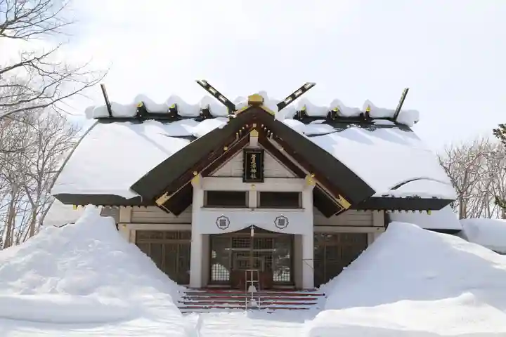 岩見澤神社の本殿・本堂