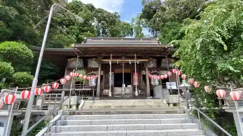 飽波神社の本殿・本堂