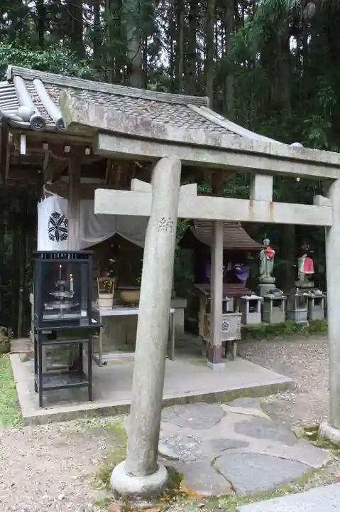 宝山寺奥之院(奈良県)