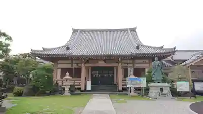 一乗寺の本殿・本堂