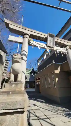 小野照崎神社の鳥居