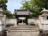 大聖勝軍寺の{uncategorized: "未分類", other: "その他", undefined: "問題あり", building: "その他建物", grave: "お墓", sacred_gate: "鳥居", guardian: "狛犬", statue: "像", buddha: "仏像", history: "歴史", nature: "自然", garden: "庭園", animal: "動物", pagoda: "塔", temizu: "手水舎", mountain_gate: "山門・神門", sanctuary: "本殿・本堂", subordinate: "末社・摂社", art: "芸術", scenery: "景色", jizo: "地蔵", ema: "絵馬", goshuin: "御朱印", omikuji: "おみくじ", items: "授与品その他", amulet: "お守り", goshuincho: "御朱印帳", eats: "食事", festival: "お祭り", votive_dance: "神楽", shichigosan: "七五三参", wedding: "結婚式", experience: "体験その他", initially: "初詣", around: "周辺", anti_infection: "感染症対策"}