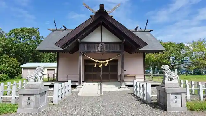 富川神社の本殿・本堂