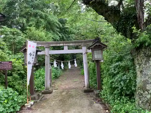 黒田原神社の鳥居