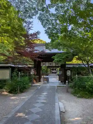 梨木神社の{uncategorized: "未分類", other: "その他", undefined: "問題あり", building: "その他建物", grave: "お墓", sacred_gate: "鳥居", guardian: "狛犬", statue: "像", buddha: "仏像", history: "歴史", nature: "自然", garden: "庭園", animal: "動物", pagoda: "塔", temizu: "手水舎", mountain_gate: "山門・神門", sanctuary: "本殿・本堂", subordinate: "末社・摂社", art: "芸術", scenery: "景色", jizo: "地蔵", ema: "絵馬", goshuin: "御朱印", omikuji: "おみくじ", items: "授与品その他", amulet: "お守り", goshuincho: "御朱印帳", eats: "食事", festival: "お祭り", votive_dance: "神楽", shichigosan: "七五三参", wedding: "結婚式", experience: "体験その他", initially: "初詣", around: "周辺", anti_infection: "感染症対策"}