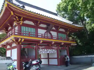 極楽寺の山門・神門