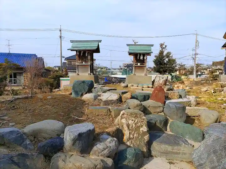 日吉社(小山北切)の末社・摂社