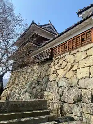 眞田神社の{uncategorized: "未分類", other: "その他", undefined: "問題あり", building: "その他建物", grave: "お墓", sacred_gate: "鳥居", guardian: "狛犬", statue: "像", buddha: "仏像", history: "歴史", nature: "自然", garden: "庭園", animal: "動物", pagoda: "塔", temizu: "手水舎", mountain_gate: "山門・神門", sanctuary: "本殿・本堂", subordinate: "末社・摂社", art: "芸術", scenery: "景色", jizo: "地蔵", ema: "絵馬", goshuin: "御朱印", omikuji: "おみくじ", items: "授与品その他", amulet: "お守り", goshuincho: "御朱印帳", eats: "食事", festival: "お祭り", votive_dance: "神楽", shichigosan: "七五三参", wedding: "結婚式", experience: "体験その他", initially: "初詣", around: "周辺", anti_infection: "感染症対策"}