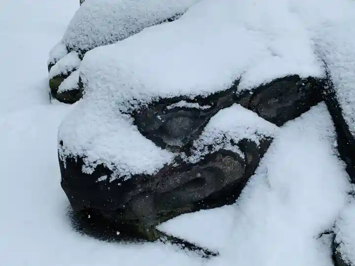 土津神社|こどもと出世の神さまの狛犬