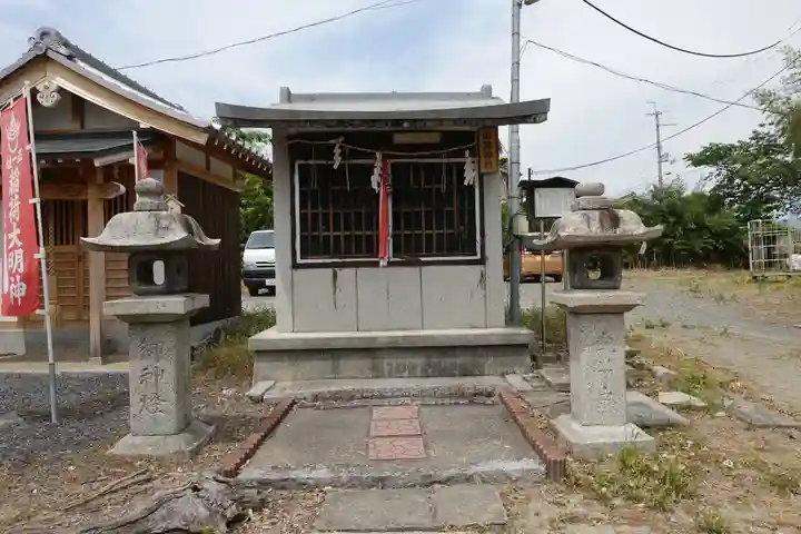 阿久刀神社の末社・摂社