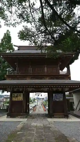 辺田見若宮神社の山門