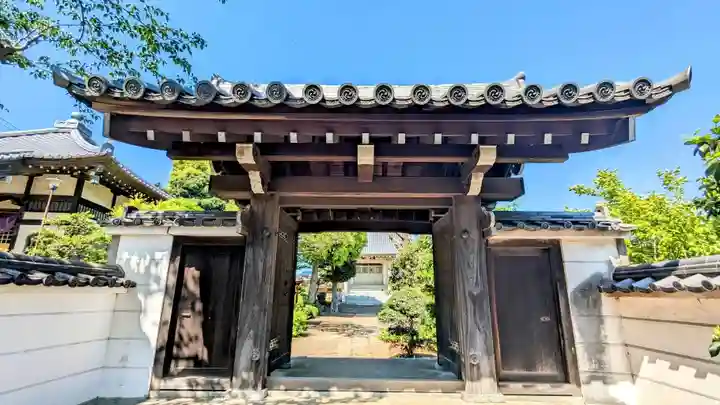 醫王山神宮寺の山門・神門