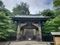 狭山山不動寺の山門・神門