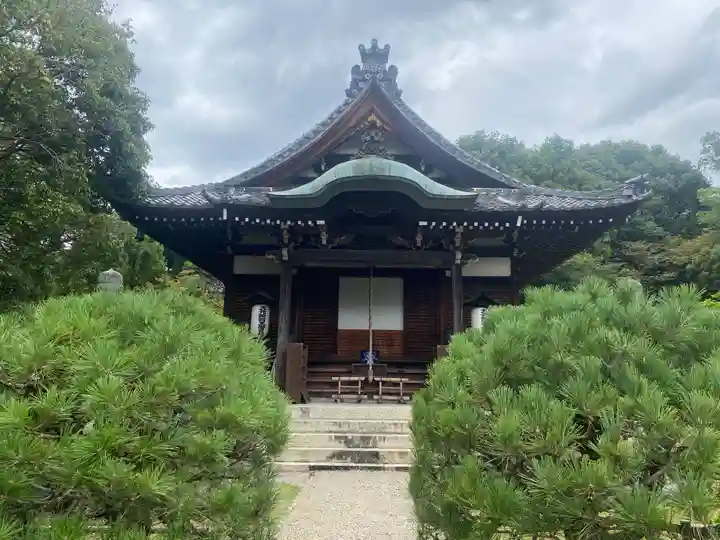 秋篠寺(奈良県)