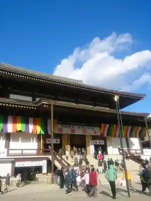 成田山新勝寺の本殿・本堂