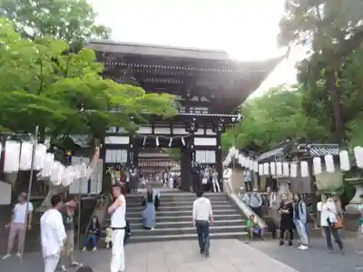松尾大社の山門・神門