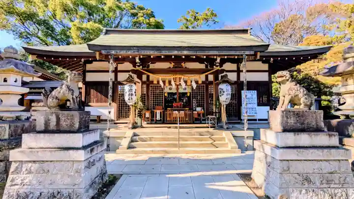 登渡神社の本殿・本堂