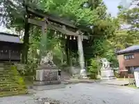 諏訪大社上社前宮の鳥居