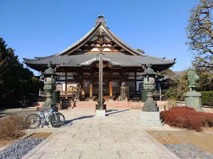 大龍寺の本殿