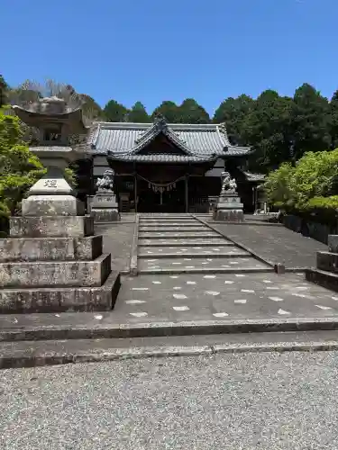 伊奈冨神社の{uncategorized: "未分類", other: "その他", undefined: "問題あり", building: "その他建物", grave: "お墓", sacred_gate: "鳥居", guardian: "狛犬", statue: "像", buddha: "仏像", history: "歴史", nature: "自然", garden: "庭園", animal: "動物", pagoda: "塔", temizu: "手水舎", mountain_gate: "山門・神門", sanctuary: "本殿・本堂", subordinate: "末社・摂社", art: "芸術", scenery: "景色", jizo: "地蔵", ema: "絵馬", goshuin: "御朱印", omikuji: "おみくじ", items: "授与品その他", amulet: "お守り", goshuincho: "御朱印帳", eats: "食事", festival: "お祭り", votive_dance: "神楽", shichigosan: "七五三参", wedding: "結婚式", experience: "体験その他", initially: "初詣", around: "周辺", anti_infection: "感染症対策"}