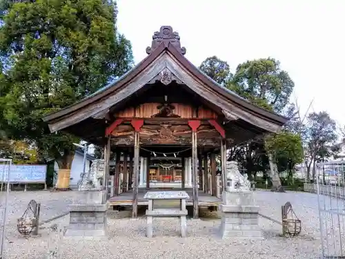 灰宝神社の本殿