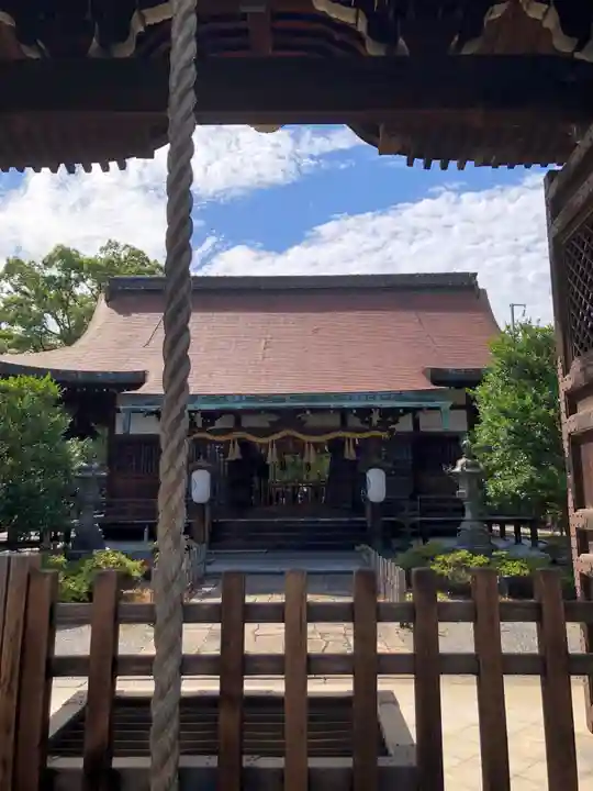 六孫王神社の本殿・本堂