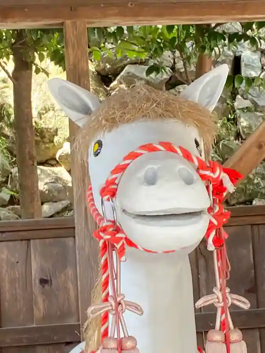 針綱神社の末社・摂社