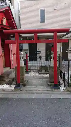 幸稲荷神社の鳥居