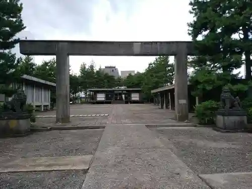 福井神社の鳥居