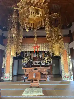 泰岳寺の本殿・本堂