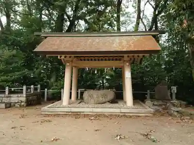 神明宮の手水舎