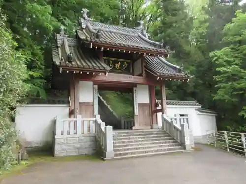 達磨寺の山門