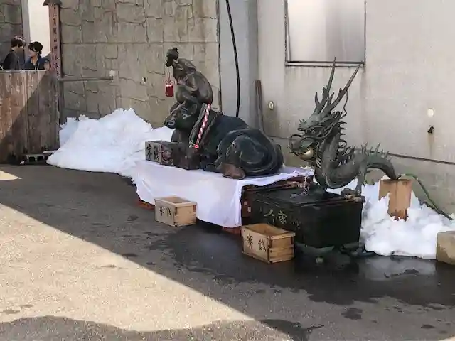 湯殿山神社(出羽三山神社)(山形県)