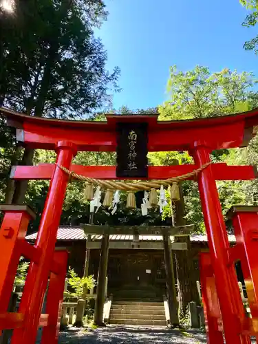 南宮神社の鳥居