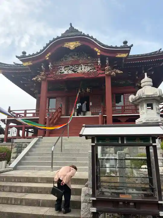 慈眼寺の{uncategorized: "未分類", other: "その他", undefined: "問題あり", building: "その他建物", grave: "お墓", sacred_gate: "鳥居", guardian: "狛犬", statue: "像", buddha: "仏像", history: "歴史", nature: "自然", garden: "庭園", animal: "動物", pagoda: "塔", temizu: "手水舎", mountain_gate: "山門・神門", sanctuary: "本殿・本堂", subordinate: "末社・摂社", art: "芸術", scenery: "景色", jizo: "地蔵", ema: "絵馬", goshuin: "御朱印", omikuji: "おみくじ", items: "授与品その他", amulet: "お守り", goshuincho: "御朱印帳", eats: "食事", festival: "お祭り", votive_dance: "神楽", shichigosan: "七五三参", wedding: "結婚式", experience: "体験その他", initially: "初詣", around: "周辺", anti_infection: "感染症対策"}