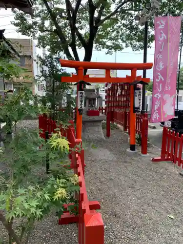 鴻神社の末社