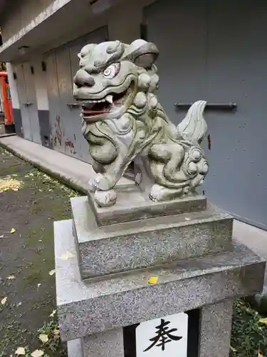 銀杏岡八幡神社の狛犬