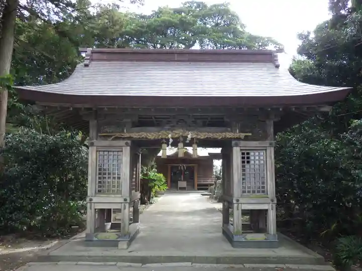 壹宮神社の山門・神門
