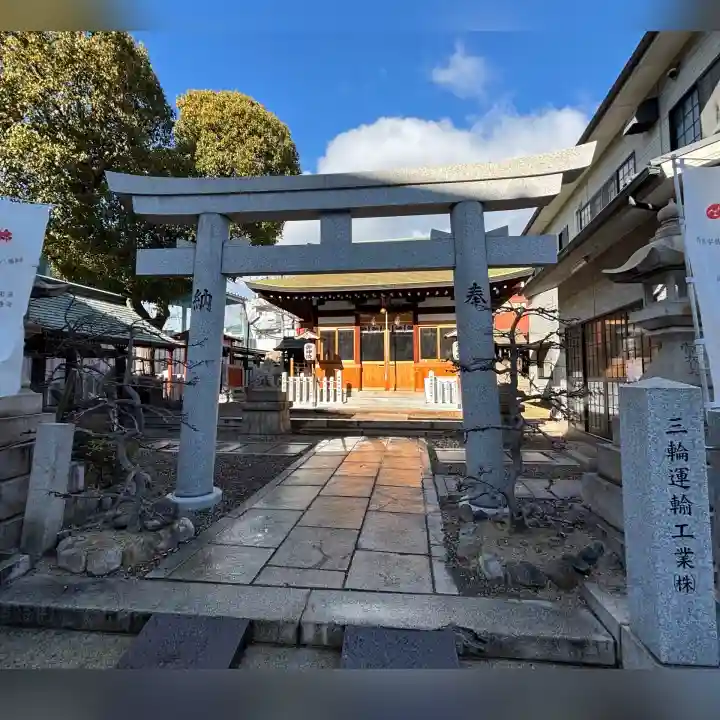 南宮宇佐八幡神社(脇浜神社)の{uncategorized: "未分類", other: "その他", undefined: "問題あり", building: "その他建物", grave: "お墓", sacred_gate: "鳥居", guardian: "狛犬", statue: "像", buddha: "仏像", history: "歴史", nature: "自然", garden: "庭園", animal: "動物", pagoda: "塔", temizu: "手水舎", mountain_gate: "山門・神門", sanctuary: "本殿・本堂", subordinate: "末社・摂社", art: "芸術", scenery: "景色", jizo: "地蔵", ema: "絵馬", goshuin: "御朱印", omikuji: "おみくじ", items: "授与品その他", amulet: "お守り", goshuincho: "御朱印帳", eats: "食事", festival: "お祭り", votive_dance: "神楽", shichigosan: "七五三参", wedding: "結婚式", experience: "体験その他", initially: "初詣", around: "周辺", anti_infection: "感染症対策"}