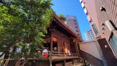 池尻稲荷神社の本殿・本堂