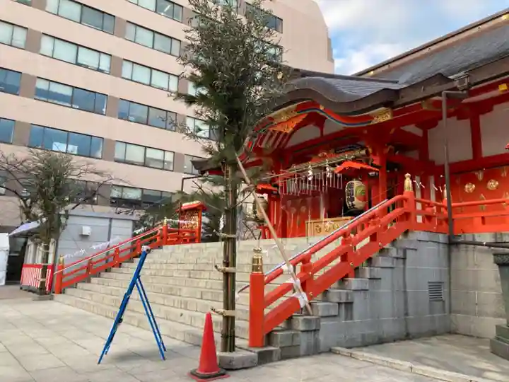 花園神社の本殿・本堂