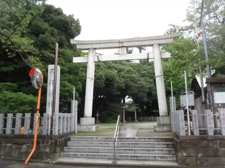 奥戸天祖神社の鳥居
