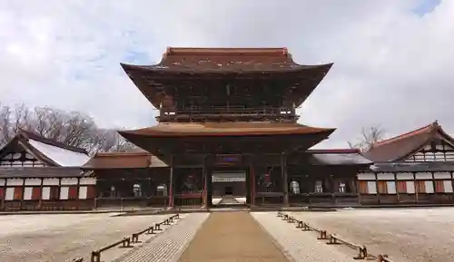 瑞龍寺の山門・神門