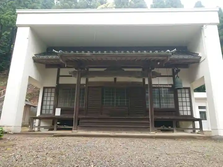 薬師寺の本殿・本堂