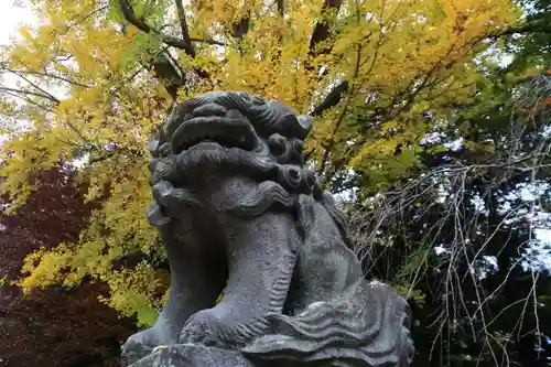 三春大神宮の狛犬