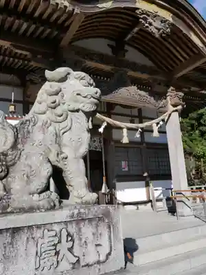三熊野神社の狛犬